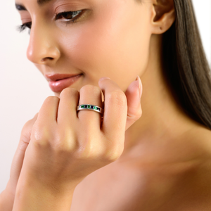 Anillo de media eternidad minimalista de plata de ley 925 con baño de rodio para mujer, venta al por mayor, para compromiso, boda o fiesta - Product Image 2