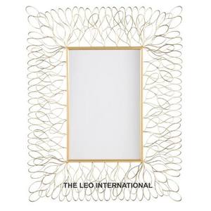 Miroir de maquillage tendance en aluminium, miroir mural en métal, design de branches d'arbre, miroir mural plaqué or - Product Image 5