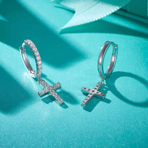 Pendientes de Cruz con Diamantes Chapados en Oro de 9k para Mujer, Estilo Religioso, Corte Brillante, Diamante Cultivado en Laboratorio, Color G, Certificado IGI - Product Image 4