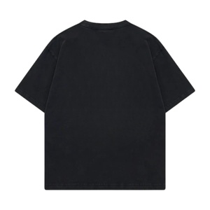 Camiseta Negra Oversize de Manga Corta para Hombre con Estampado Minimalista en el Pecho, Cuello Redondo de Algodón, Estilo Casual Urbano, Top Básico, Venta al por Mayor, Fábrica OEM - Product Image 2