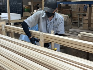 Durable Solid Wood Trim Moulding for Interior Walls Ceilings Baseboard Crown Molding Millwork for Modern Classic Spaces - Product Image 6