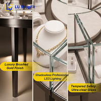 Présentoir Minimaliste pour Bagues en Acier Inoxydable, Tables de Présentation Personnalisées pour Bijoux, Conception de Comptoirs de Magasin