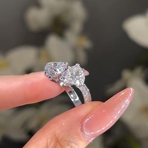 Toi et Moi, 1 carat chacun, bague incurvée ondulée en moissanite taille cœur, argent sterling 925, bijoux fins, cadeau pour la Saint-Valentin, vœux pour elle - Product Image 3