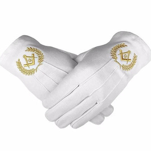 Gants maçonniques en coton blanc avec logo personnalisé, motif croix brodé extensible, longueur poignet, pour usage décontracté et festivals - Product Image 2