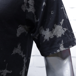 เสื้อยืดผ้าฝ้ายย้อมสีสันสดใสสำหรับผู้ชาย ทรงหลวม สไตล์สตรีท - Product Image 2
