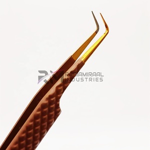 Pince à épiler RMI personnalisée en acier inoxydable nano à 90 degrés, noire-or, à pointe en fibre pour extensions de cils volume - Product Image 6