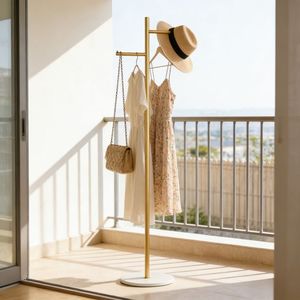 Porte-manteau autoportant en métal doré robuste avec base en marbre pour suspendre plusieurs vêtements dans la chambre - Product Image 4