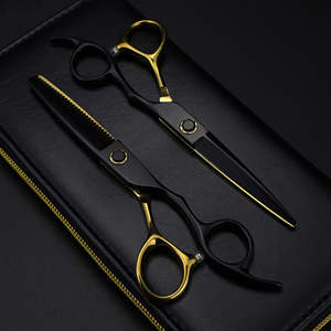 กรรไกรตัดผมมืออาชีพสแตนเลสคุณภาพดีรุ่นใหม่ ขนาด 6.0 นิ้ว สีดำ-ทอง ปรับแต่งได้ ชุดอุปกรณ์ตัดผม ANAAIF 2026 - Product Image 6