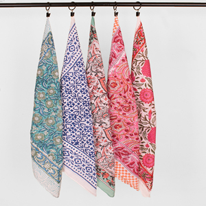 Set of 5 - Vintage-Inspired Handprinted Head Wrap Pure Cotton Bohemian Bandana Scarf Sustainable Neck Tie For Unisex Wholesale - Product Image 5