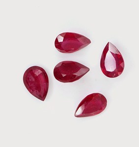 Rubis naturels de Bangkok, formes poire calibrées 8x10mm, pierres précieuses de rubis naturelles facettées en vrac pour la fabrication de bijoux, prêtes à l'emploi - Product Image 1