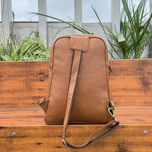 Sac à bandoulière en cuir repoussé à la main très vendu sac de poitrine en cuir de vachette véritable tendance pour femmes et hommes - Product Image 5