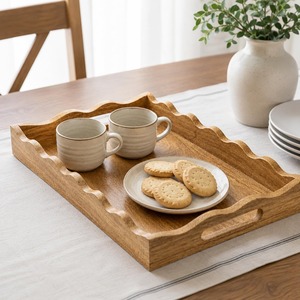 Plateau de rangement rectangulaire en bois, finition vernie, design minimaliste, utilisation sur table, compatible lave-vaisselle, multifonction, simple niveau, poli - Product Image 4