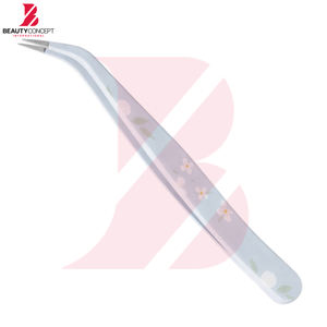 Juego de 4 Pinzas para Cejas al por Mayor con Estuche, Acero Inoxidable de Grado Quirúrgico, Punta Inclinada, Puntiaguda y Plana para Hombres y Mujeres - Product Image 6