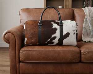 Sac de voyage élégant en cuir véritable avec fourrure, fermeture éclair tendance, portable, grande capacité. - Product Image 4