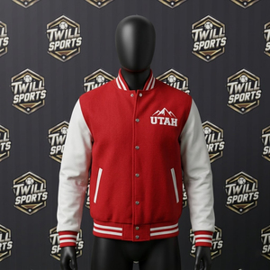 เสื้อแจ็คเก็ตวาร์ซิตี้ยูทาห์สำหรับผู้ชาย สีแดงขาว แขนเสื้อแบบ Letterman สไตล์ Preppy ปกคอพับ กระดุมแถวเดียว - Product Image 2