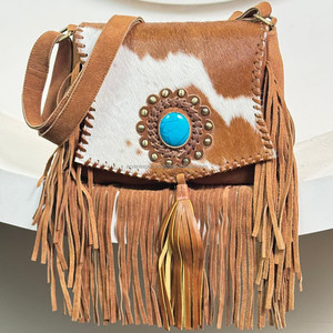 กระเป๋าหนังวัวแท้สไตล์ตะวันตกแบบใหม่  กระเป๋าสะพายข้างหนังกลับแต่งพู่ห้อย  กระเป๋าสะพายไหล่ผู้หญิงสไตล์โบฮีเมียนคุณภาพสูง ประดับด้วยหินเทอร์ควอยซ์ - Product Image 4