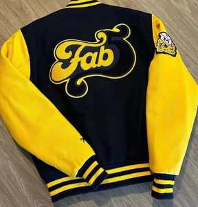 Aspecto atractivo Venta en línea Universidad Varsity Chaqueta de béisbol Calidad fina Bordado ligero Logo Lettermen Jacket - Product Image 3