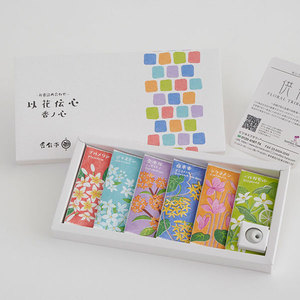 Kousaido Ika Denshin - Juego de Incienso Japonés de Madera Aromática, 6 Fragancias Florales, 36 Varillas, Soporte de Cerámica, Venta al por Mayor - Product Image 1