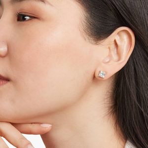 Boucles d'oreilles en or 18 carats Starsgem avec diamants de laboratoire taille princesse 0,5 ct, 1 ct, 2 ct, non certifiés - Product Image 2