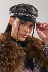 SPLENDID APPAREL Gorra de Béisbol Unisex Negra 100% Algodón de 5 Paneles con Emblema Metálico de Cadena Plateada Estilo Punk Casual Ajustable - Product Image 4
