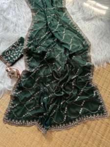 Sari en Georgette de Soie Exclusif avec Broderie, Tenue Traditionnelle de Soirée pour Femmes, Fabricant et Fournisseur de Surat, Prix de Gros - Product Image 3