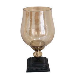 Candelabro de Vidrio y Metal Hecho a Mano de Lujo para Centro de Mesa, Decoración de Bodas y Decoración Festiva del Hogar, Duradero - Product Image 5