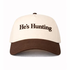 Gorra Snapback Bordada He's Hunting, Unisex, de 5 Paneles, de Algodón, Estilo Béisbol, Camuflaje, con Visera Ajustable, para Uso Casual al Aire Libre - Product Image 2