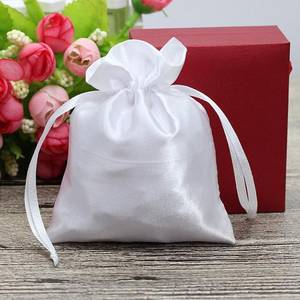 Professional Satin Jewellery Pouch Soft Protective Fabric Bags for Rings Pendants <b>Bracelets</b> and Earrings Storage - Product Image 4