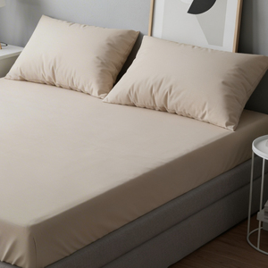 Top-Rated Dealer Offers Exceptional Quality Long Service Life 4 Pcs Polyester Bedsheet Set for Sale at Direct Factory Rates - Product Image 1