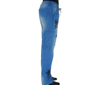 Pantalon cargo bleu pour homme, taille mi-haute, imprimé floral, coupe classique, style décontracté, en denim tissé - Product Image 1