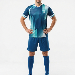 Camiseta de Fútbol Unisex con Degradado Azul, Manga Corta, Absorbe la Humedad, Transpirable, Poliéster, Impresión por Transferencia de Calor, Ajuste Atlético, para Todos - Product Image 1