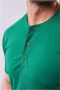 Camiseta Henley de Alta Calidad Personalizada para Hombre, Estilo Informal de Playa, Transpirable, 100% Algodón, Cuello Redondo, Multicolor, Parte Delantera Lisa - Product Image 3