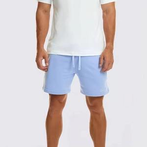 Shorts décontractés tendance pour hommes, séchage rapide, logo personnalisé et respirants, vente en gros - Product Image 3