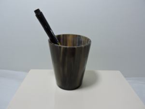 Bol décoratif en corne de buffle véritable, design inégalé, bol de service en corne, saladier en corne, au prix d'usine très bas. - Product Image 6