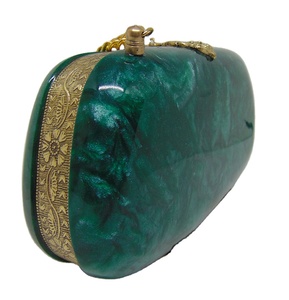 Pochette en résine verte ovale pour femmes, sac à main rond en acrylique, de forme ronde, nouvelle collection - Product Image 1