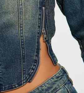 Las costuras duraderas y los botones metálicos de primera calidad garantizan que obtenga la mejor relación calidad-precio y la mayor duración para estas blusas vaqueras para mujer. - Product Image 3