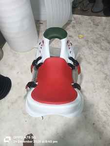 รูปภาพม้าบนอานม้าแบบอังกฤษสำหรับขี่ม้าแบบ Endurance พร้อมโครงอานทำจากไฟเบอร์หนังสังเคราะห์ ฮาร์ดแวร์ชุบนิกเกิล ดีไซน์ทนทาน - Product Image 3