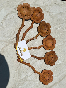 Sunflower Wooden Tea Strainer Spoon Red Wood Loose Leaf Tea <b>Filter</b> Vietnam Sunflower Sturdy Flower Wooden Spoon Bamboo Handle - Product Image 4