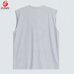 Camiseta sin mangas de poliéster y elastano para hombre, camiseta elástica de secado rápido sin mangas para gimnasio, chaleco transpirable para fitness, para entrenamiento y correr - Product Image 6