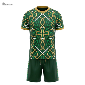 Kit de football unisexe entièrement sublimé sur mesure OEM, col ras du cou, manches raglan, motif nœuds irlandais, uniforme de football vert forêt - Product Image 1