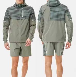 Ensemble de survêtement pour homme, coupe-vent en nylon 100% polyester personnalisé, short de jogging, veste d'hiver pour activités de plein air - Product Image 1