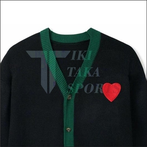 Colección Sororidades: Cárdigans Unisex Tiki Taka Deportivos Casuales de Otoño-Invierno, Antiarrugas, Bordados, con Forro de Algodón Tejido - Product Image 2