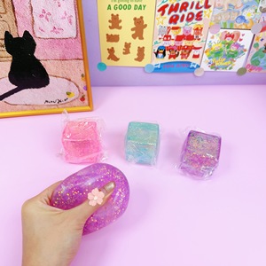 ของเล่นบีบก้อนน้ำแข็ง - Product Image 4
