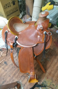 Selle Western en cuir véritable faite à la main Ranch Wade ensemble de selles Western Dressage selles pour chevaux cavalier Portable - Product Image 3