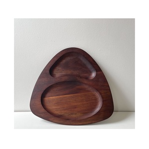 Plateau en bois haut de gamme pour la présentation de table, conçu pour une mise en scène esthétique des aliments et l'accueil quotidien - Product Image 6