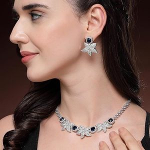 Ensemble collier et boucles d'oreilles en cristal saphir à motif floral, bijoux de mariage pour femmes, style classique, plaqué rhodium - Product Image 4