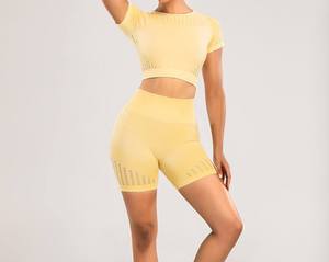 Nouveau design – Short de sport pour femme à taille haute élastique, dos en V, sans couture, effet scrunch, pour fitness et yoga - Product Image 1