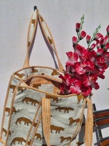 Small Vintage Lightweight Handmade Quilted Cotton Tote <b>Bag</b> Mini Shoulder <b>Bag</b> Reusable Shopping Travel <b>Lunch</b> Everyday Carry - Product Image 4