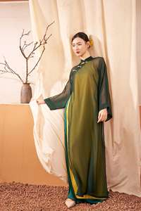 ชุดเดรสผ้าไหมลายดอกเบญจมาศเวียดนามแบบขายส่ง พร้อมผ้าชีฟองคลุมทับ รุ่น KAD33 จากซัพพลายเออร์เวียดนาม - Product Image 3