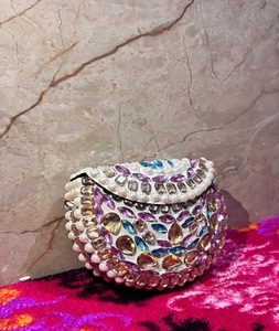 Bolso de mano elegante con mosaico Kundan para fiesta nupcial india, con correa de cadena, para boda. - Product Image 1